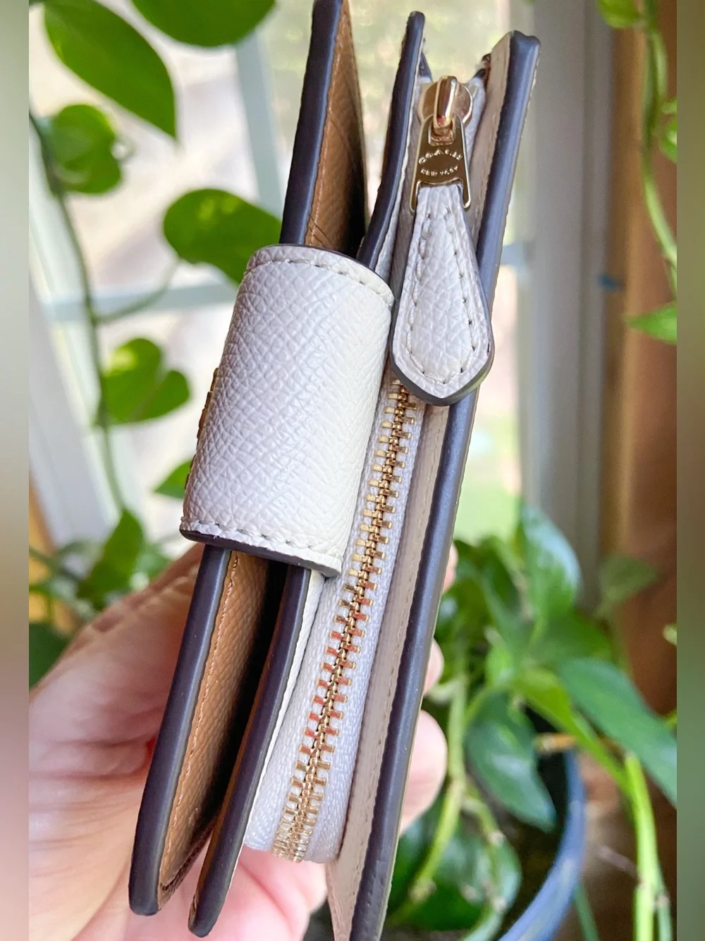 Coach Medium Corner Zip Wallet Leather Chalk White & Gold- Minimalist Clean Girl